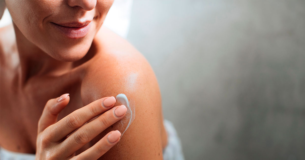 Como ter uma rotina de skincare dia e noite? Veja recomendações para cada fase